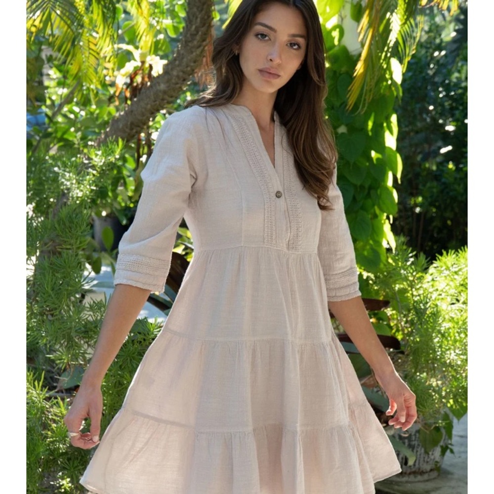 Blanco Elegant 100% Cotton Cream Tiered Sleeves Dress M